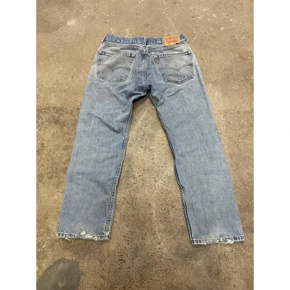 Levis 505 Jeans Mens 33x29 Light Wash Distressed Straight Zip Fly PC9 00505-4891